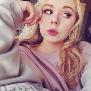 Meet your Posher, Hanna